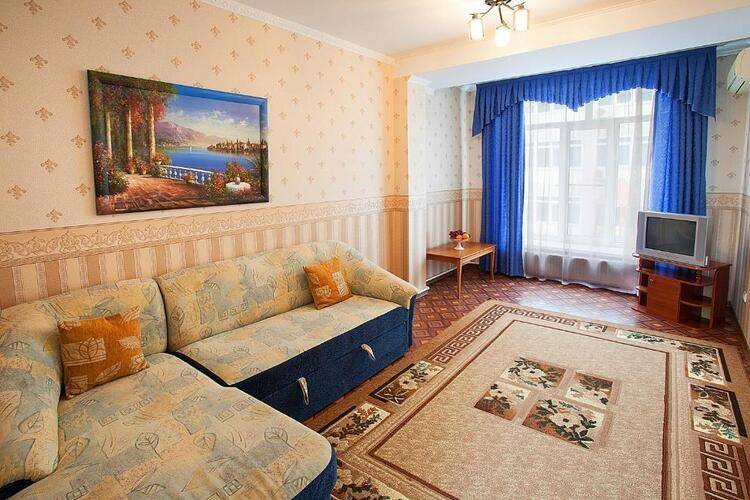 Гостиница София