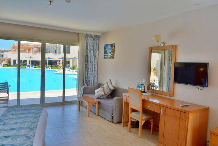 Rewaya Inn Resort (Ex. Hawaii Paradise Aqua Park Resort)