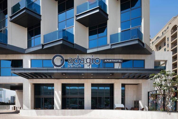 Adagio Premium The Palm