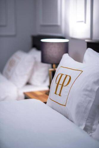 Ferman Port Hotel