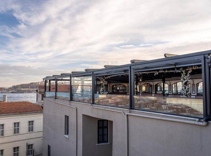 Ferman Port Hotel