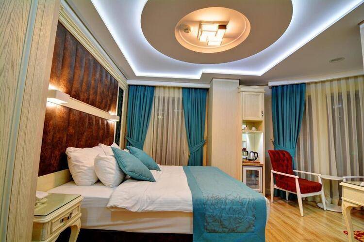 Novel Hotel