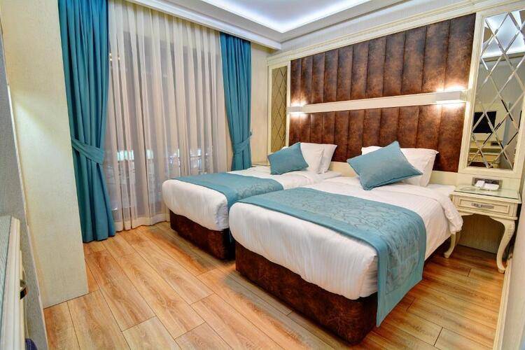 Novel Hotel