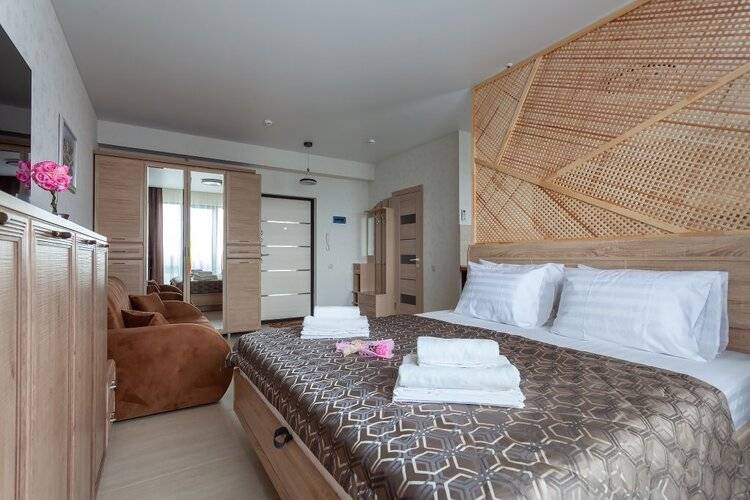 Апартаменты Deluxe in Krymskaya2