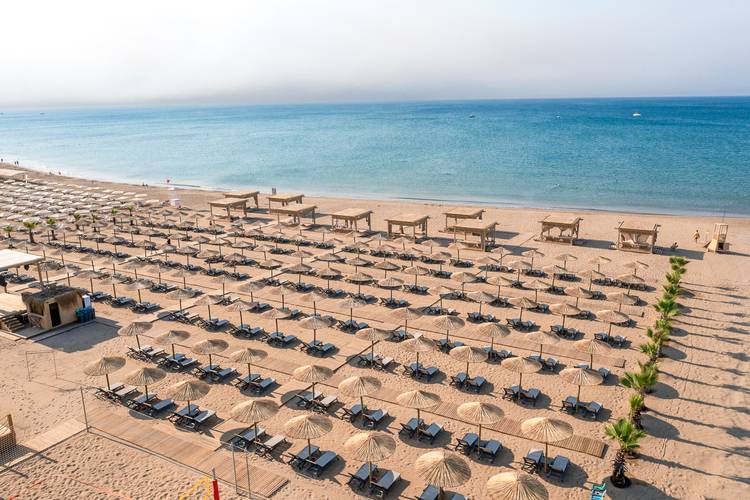 Liu Resorts