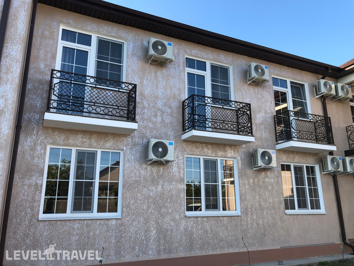 Отель Аурус