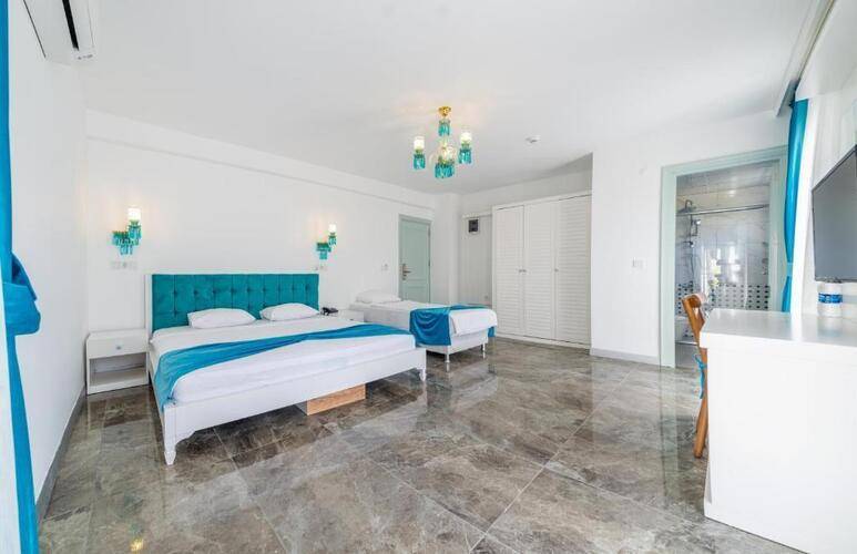 Dam Hotel Lara