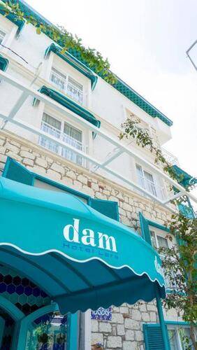 Dam Hotel Lara