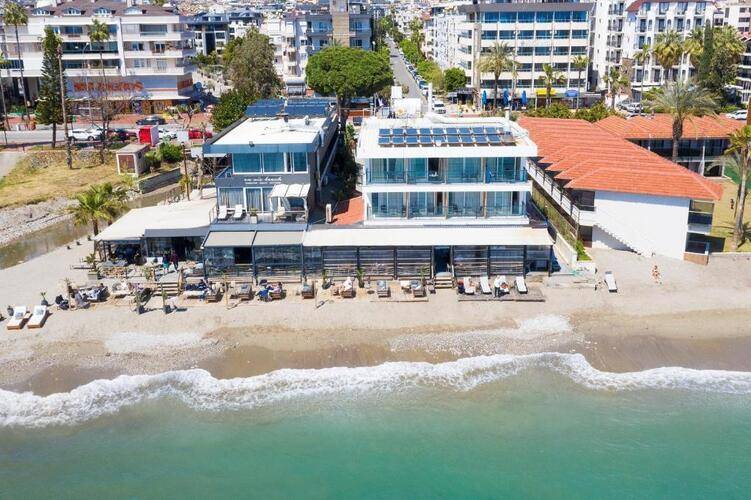Sun Hotel By En Vie Beach (Adults Only 16+)