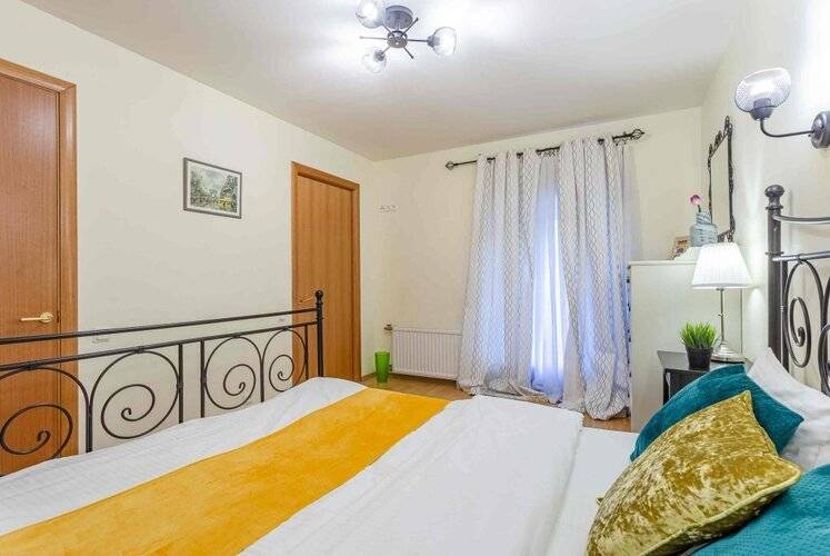 Апартаменты Peter the Great Apartment near Hermitage with sauna