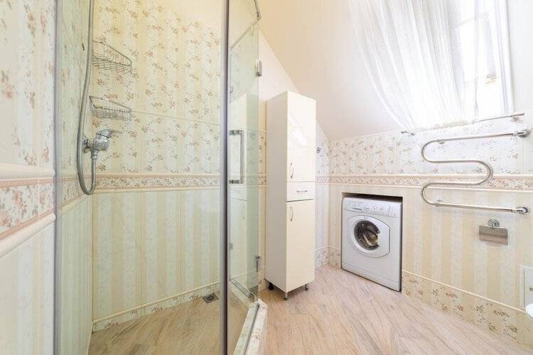 Апартаменты Deluxe Интернациональная 13