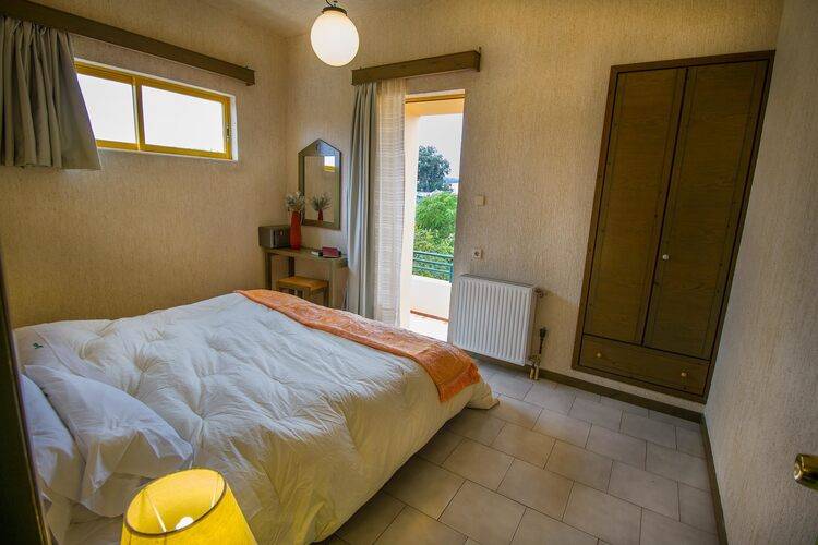 Lycasti Maisonettes
