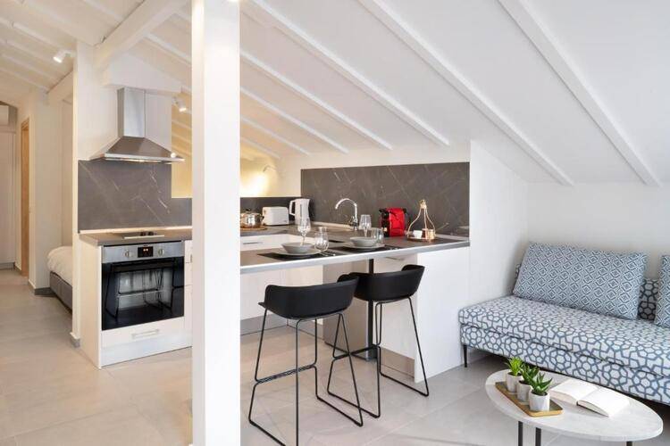 Thess Residences