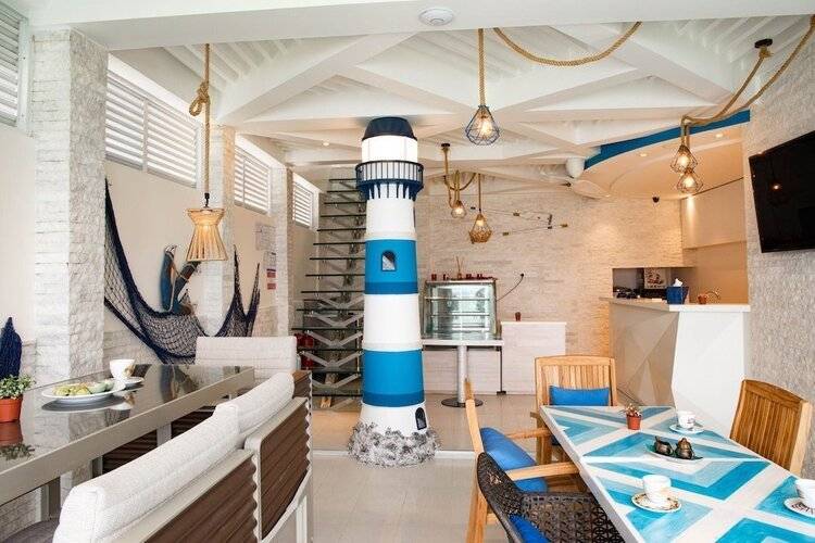 Azuvia Beach Retreat