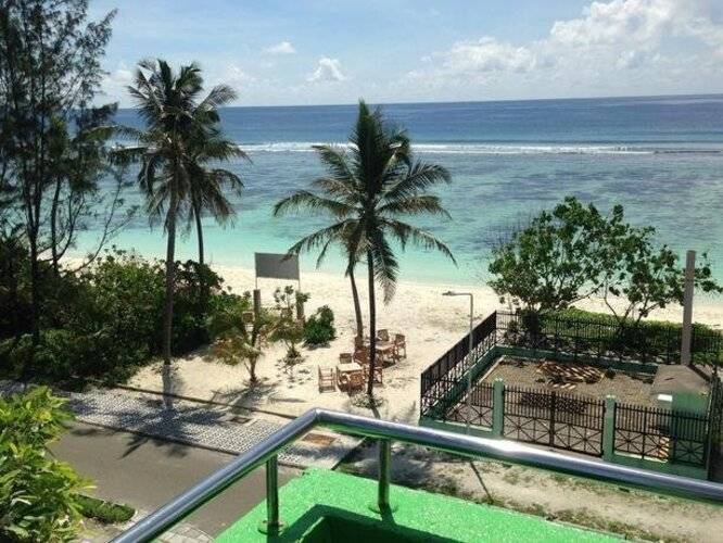 Beach Grand & Spa Premium