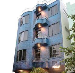 $item['hotel']['name']