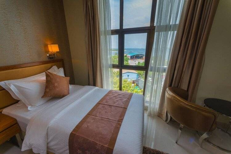 Unima Grand
