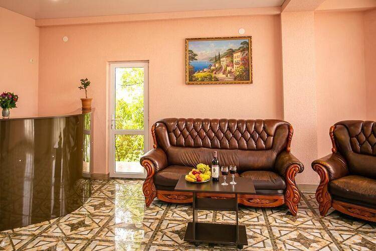 Sunzazilla Hotel