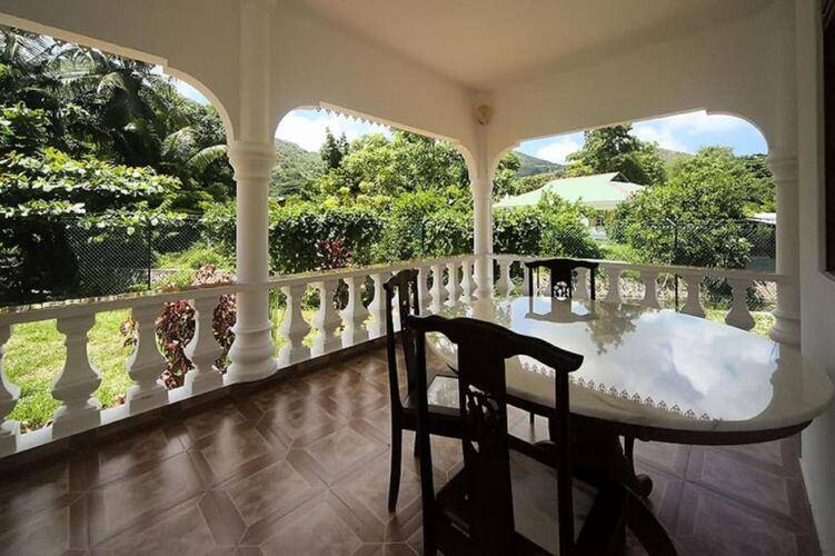 Coco Bay Guest House