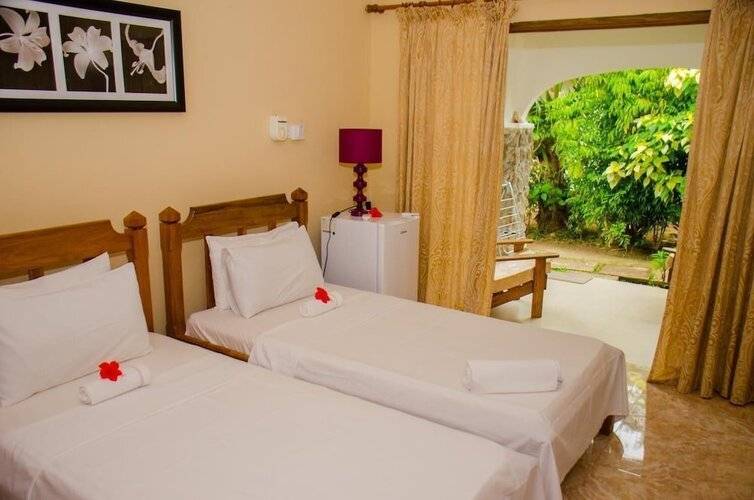 Villa Rafia Guesthouse