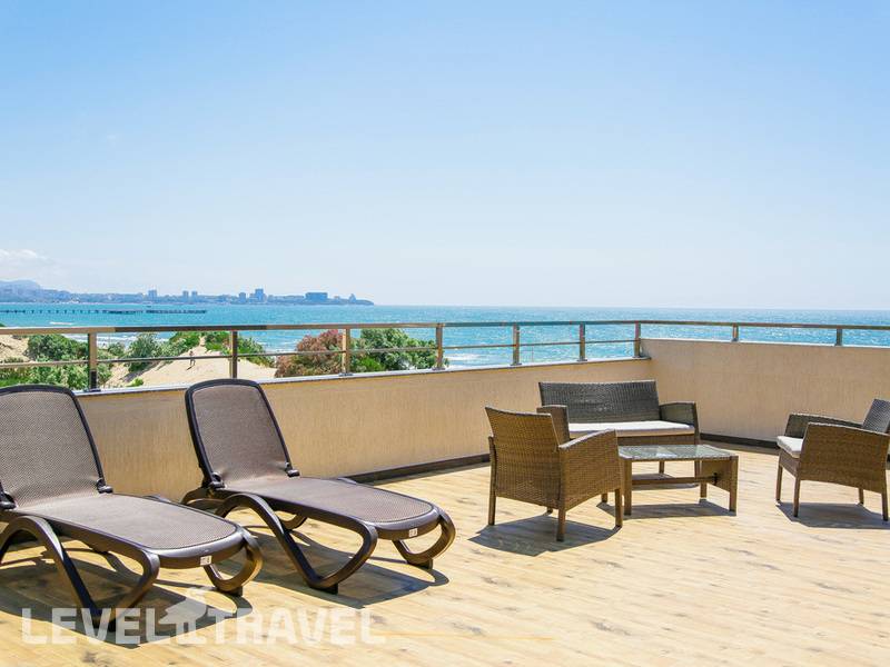 Фотография Эмеральдика Family Beach Hotel