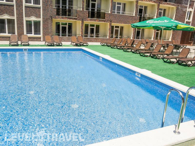 Фотография Эмеральдика Family Beach Hotel