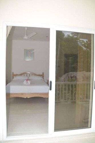 Julie's Holiday Home