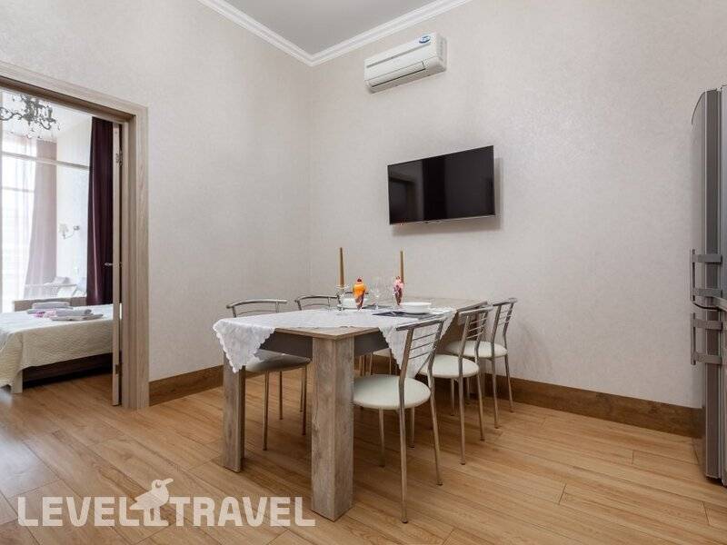 Фотография Deluxe Apartment In Catherine Quarter 306