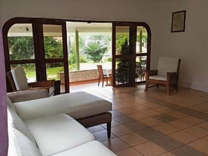 Beau Vallon Bungalows