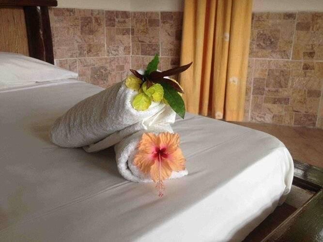 Lazare Picault Hotel