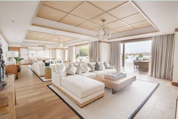 Lescale Resort Marina & Spa
