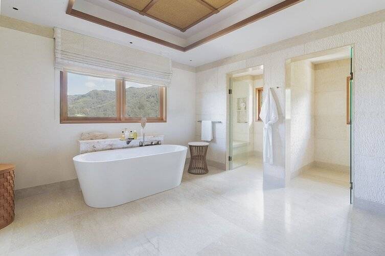 Lescale Resort Marina & Spa