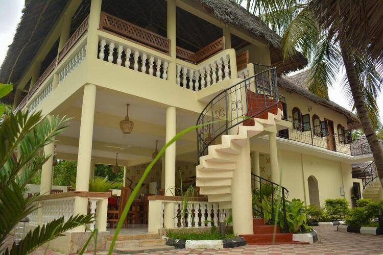 Zan-Palm Boutique Hotel