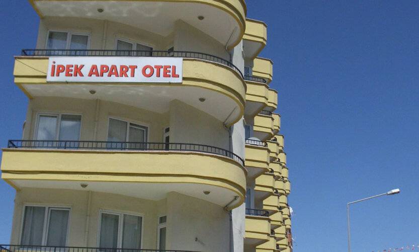 Ipek Apart