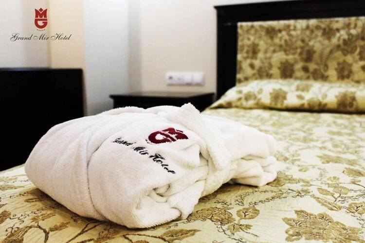 Grand Mir Hotel