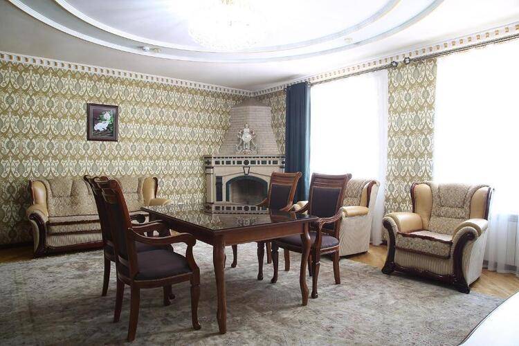Grand Nur Hotel