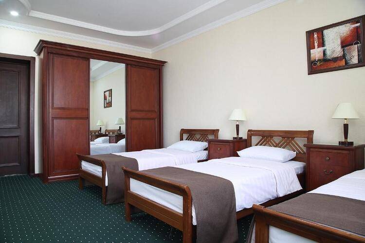 Grand Nur Hotel