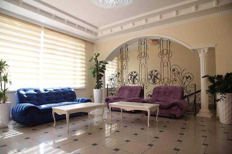 Grand Nur Hotel