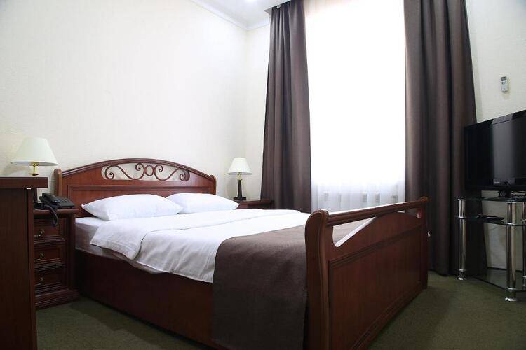Grand Nur Hotel