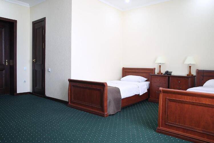 Grand Nur Hotel