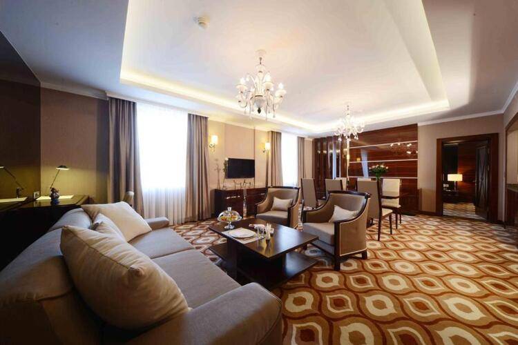 Lotte City Hotel Tashkent Palace