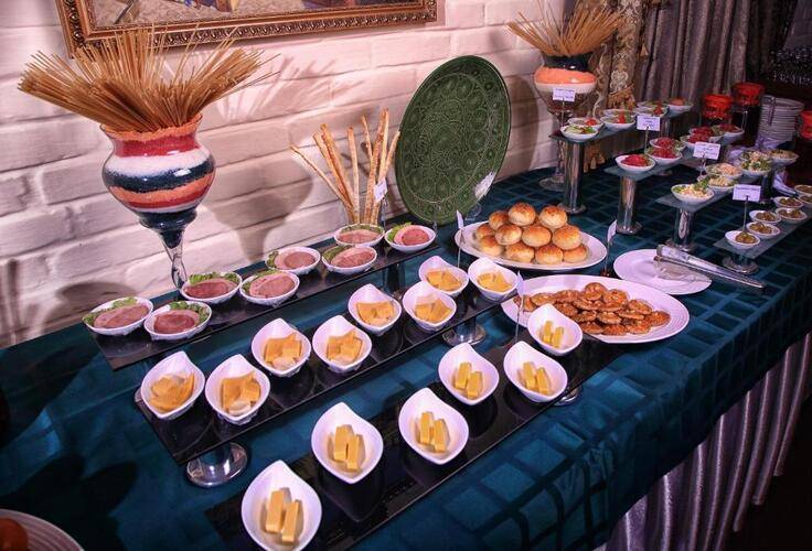 Sharq Hotel