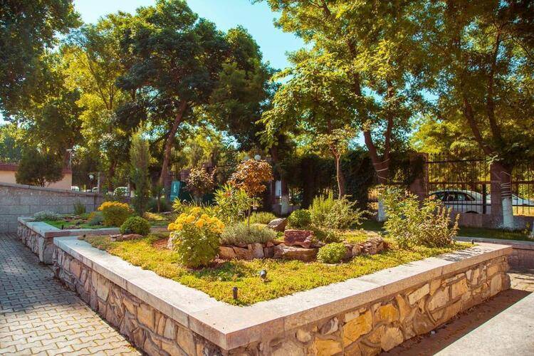 Shodlik Palace Hotel
