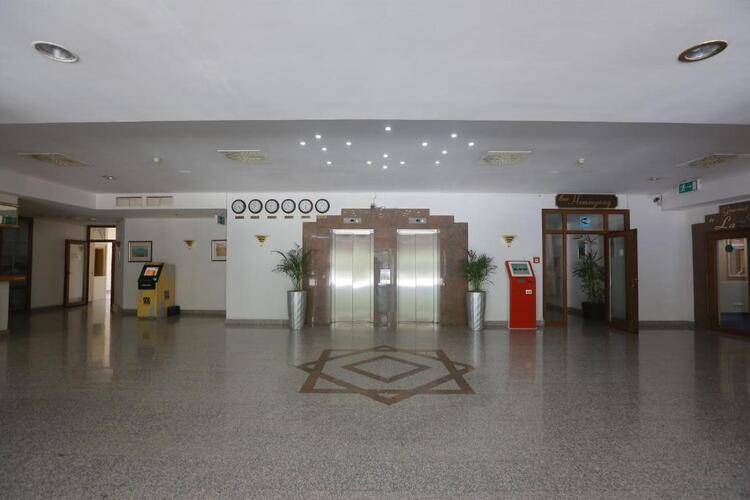 Shodlik Palace Hotel