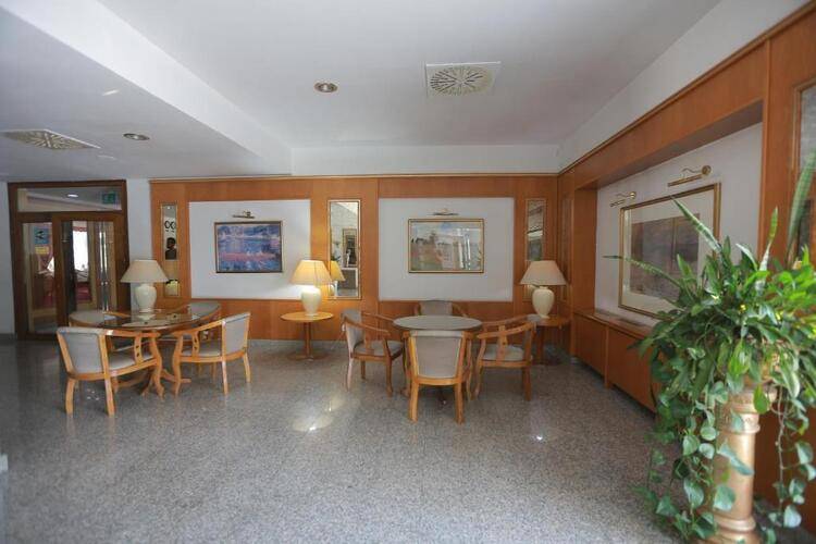 Shodlik Palace Hotel
