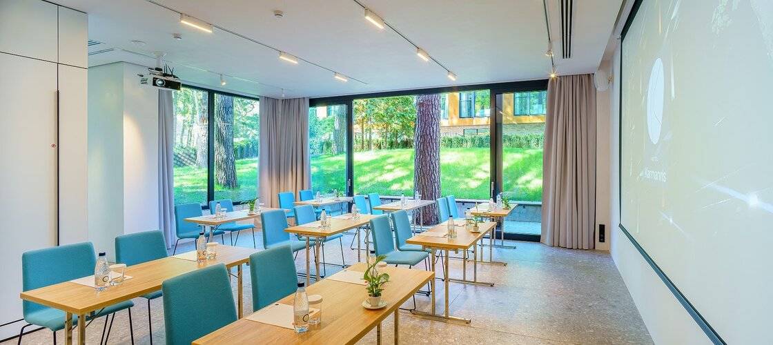 Карманнc - Янтарь Холл (Karmann's Hotel - Yantar Hall)