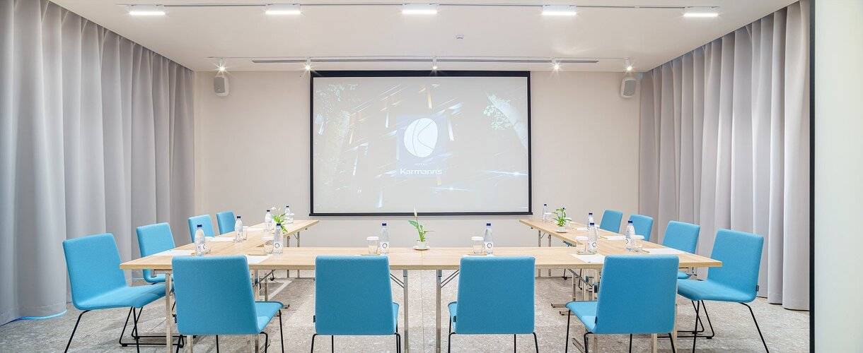 Карманнc - Янтарь Холл (Karmann's Hotel - Yantar Hall)