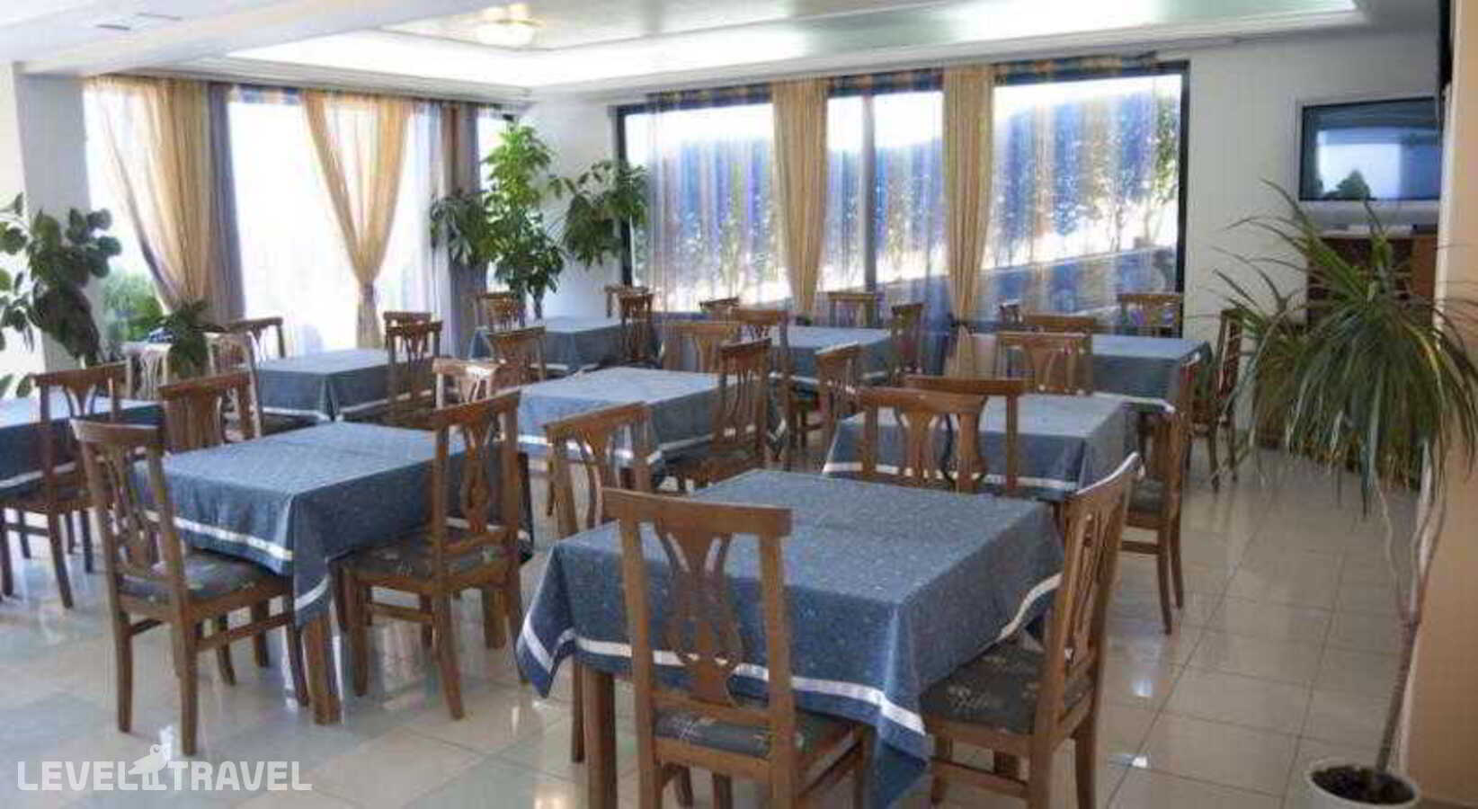 фотографии отеля La Perla Hotel в Албания(Саранда) - фото №7