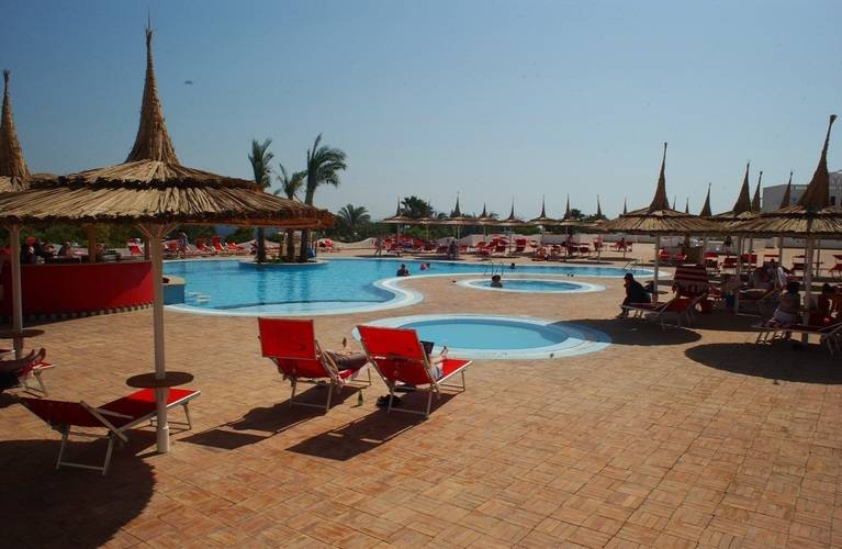 Domina Coral Bay Harem Junior Suite
