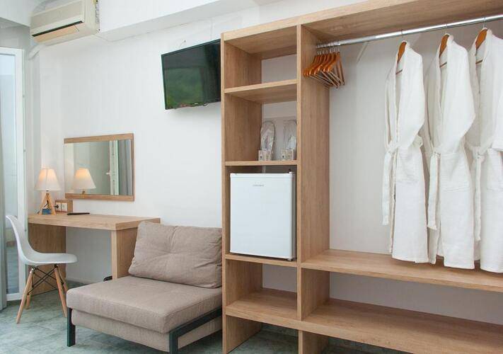 Calma Beach Hotel
